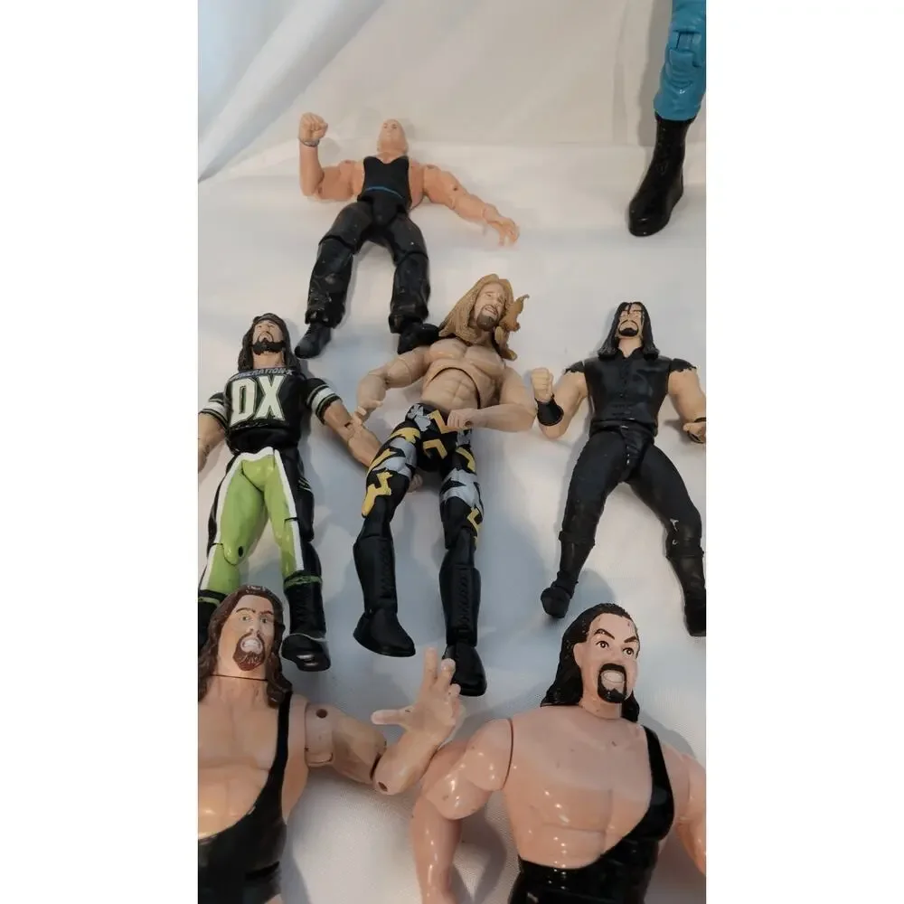 Vintage WWF WWE WCW Wrestling Action Figure Lot 25 Jakks DDP Sting Austin Hogan